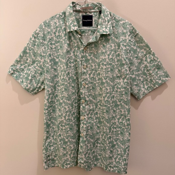 Tommy Bahama Other - Tommy Bahama Mens Large Green White Sea Shell Starfish Cotton Silk Aloha Shirt